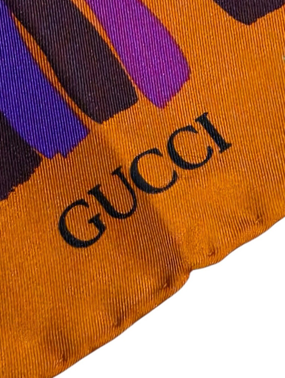 GUCCI SCARF - Picture 13 of 15